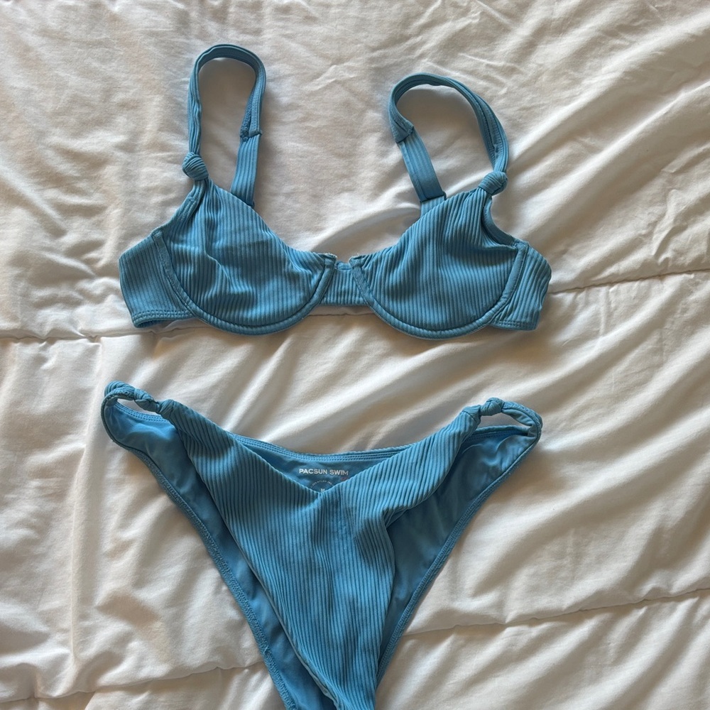 Pacsun Swim - Blue Ribbed Bikini Set (top size small, bottoms size medium)